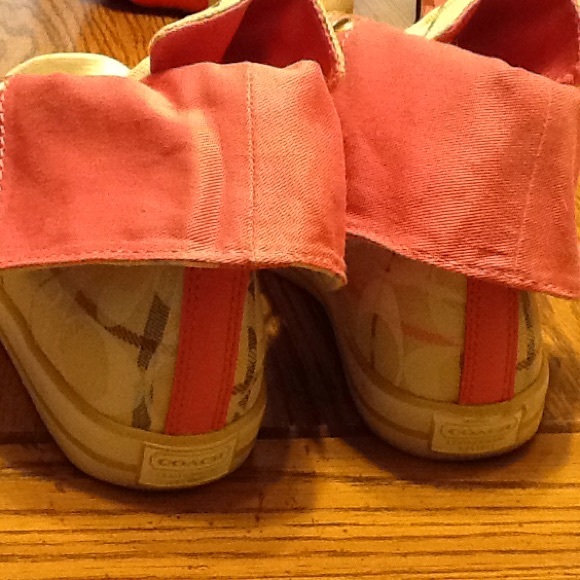 Authentic Coach Bonney shoes, 7 B .. - Picture 6 of 8